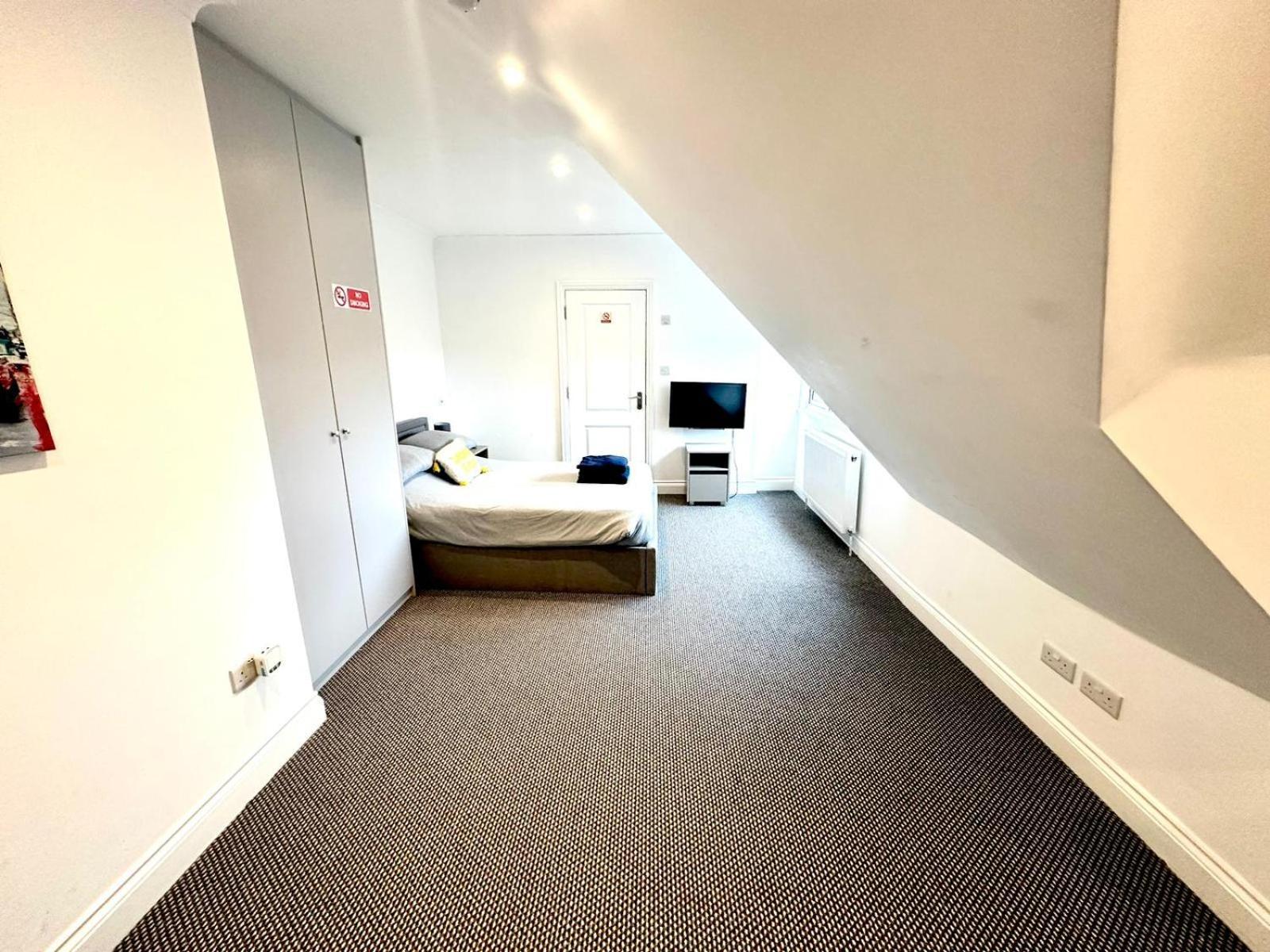 Stylish Modern, Private Apartment,15 Mins To Central London Hendon Exteriér fotografie